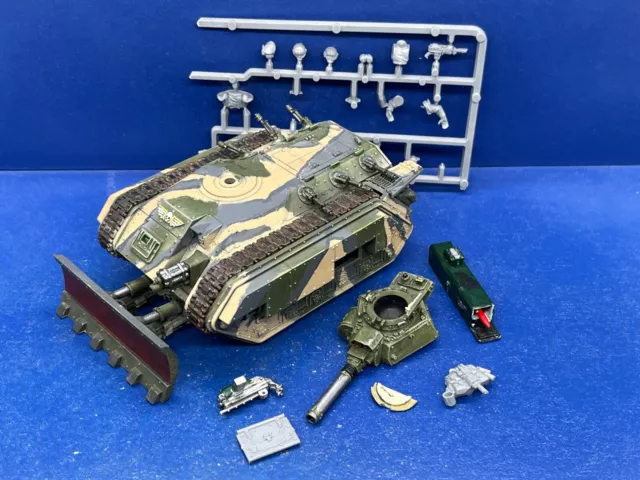 Chimäre / Chimera mit Forgeworld Autocannon der imperialen Armee