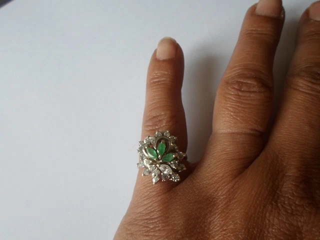 Bague Argentée Taille 52 - Marque Metal Pointu's - Modèle T52 - Occasion