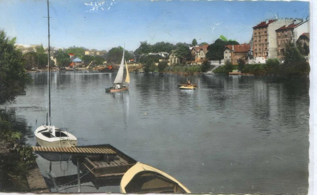 CP 94 - VAL-DE-MARNE - Joinville-le-Pont - Voilier sur la Marne