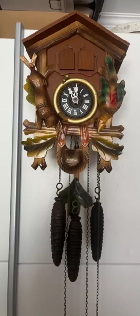 Schöne bunte Regula Kuckucksuhr  Schwarzwalduhr Wanduhr mit Spieluhr !