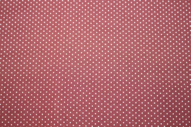 fabric 100% cotton patchwork 1/2 metre pieces white Spot on burgundy red