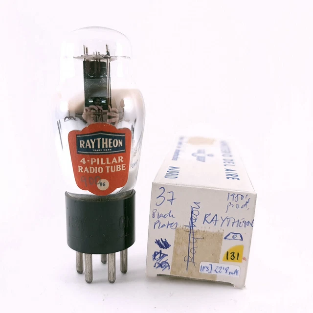 1 Tube Raytheon 37. Prod. Plaques Noires. Plat Getter. 131. Ch165