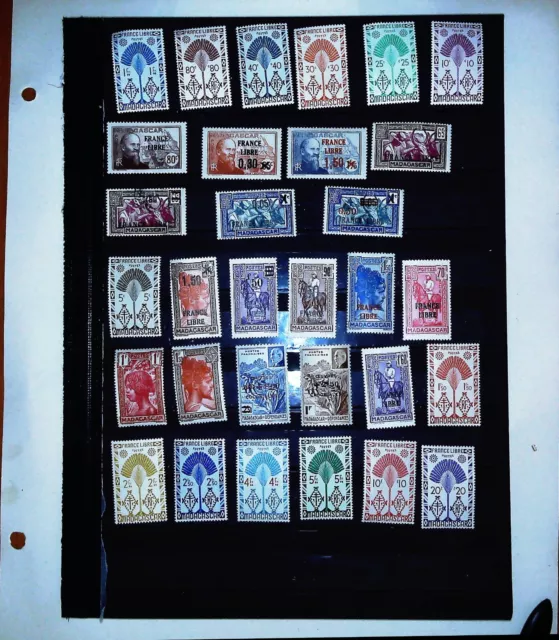 Madagascar Lot 31 Timbres Neufs. Bonne Valeur