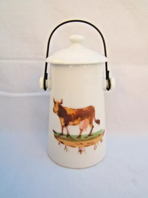 ancien petit pot à lait en porcelaine jouet d'enfant de poupée décor d'une vache