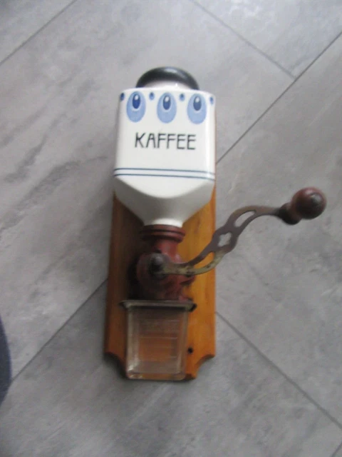 Alte Wand Kaffeemühle LEINBROCK IDEAL DRGM