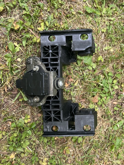 SUZUKI GSXR1000R OEM GAS TANK FUEL CELL PETROL RESERVOIR BRACKET Fits 17-23