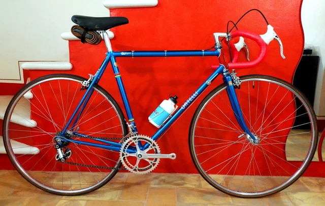 Bici da corsa vintage Vito Ortelli - Faenza Italia. Columbus.