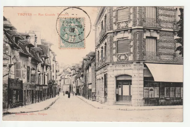 TROYES - Aube - CPA 10 - La rue Grande Tannerie