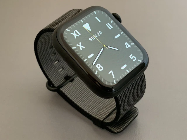 Apple Iwatch Space Black Titanium Case APPLE WATCH EDITION Series