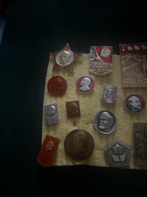 COMMUNIST Leader VLADIMIR LENIN Head BADGE COLLECTION 2