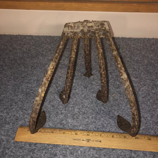 Antique Vintage 5 Tine Hand Cultivator Farm Garden Tool