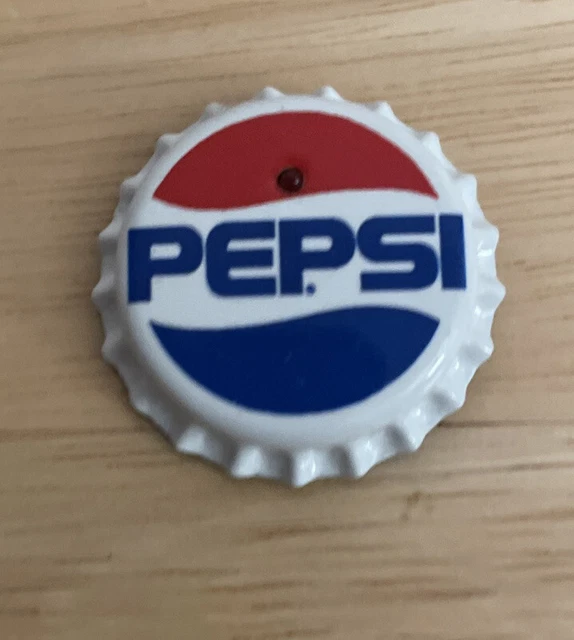Vintage Pepsi Bottle Cap Pin- 1970s/1980s