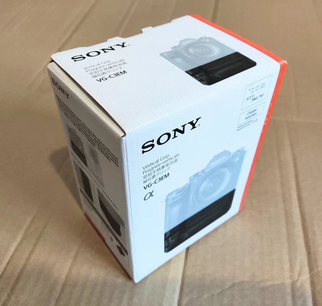 Sony VG-C3EM Battery Grip for A9, a7R III and A7 III - NEW & UNUSED, w/WARRANTY