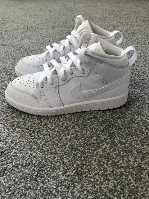 Nike Air Jordan bianche medie taglia UK 13,5 bambini
