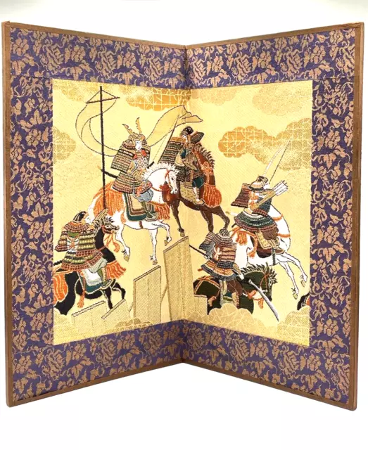 Vtg ASIAN ORIENTAL EMBROIDERED SILK Art Fold Warriors - Hand Stitched TAPESTRY