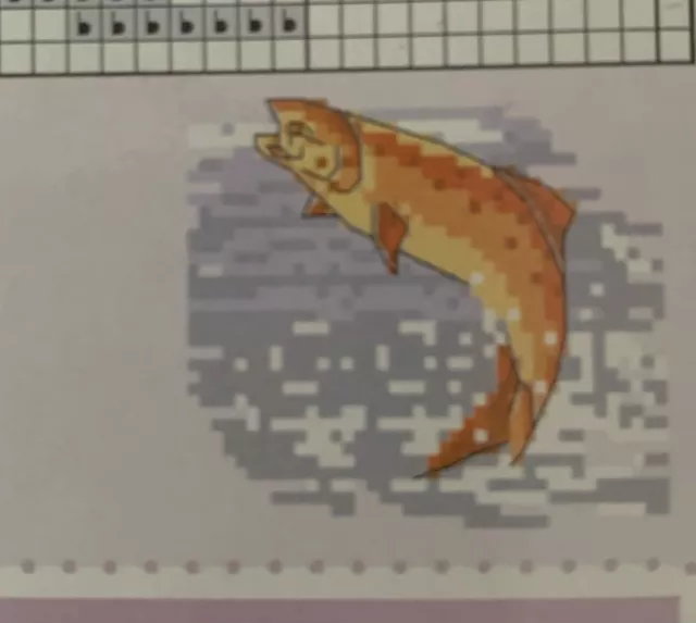Tabla de diseño de punto de cruz tamaño pequeño saltando fuera del agua