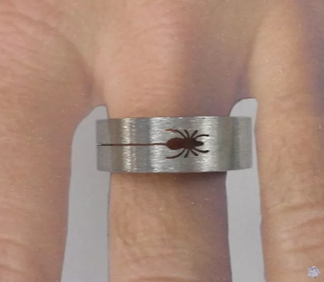 Bague Mixte Acier Inoxydable Couleur Argenté Découpe  Araignée Taille 65-66