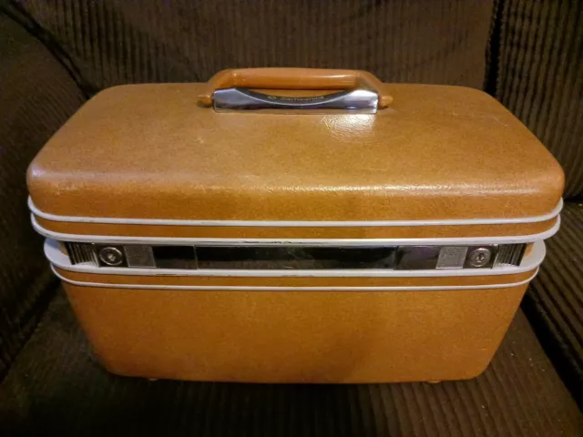 Vintage Samsonite Silhouette Gold/Brown Beauty Makeup Train Case With Mirror