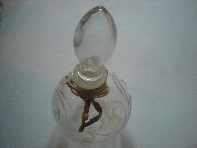 Vintage Model Depose Retro Used French Glass Scent Bottle And Stopper