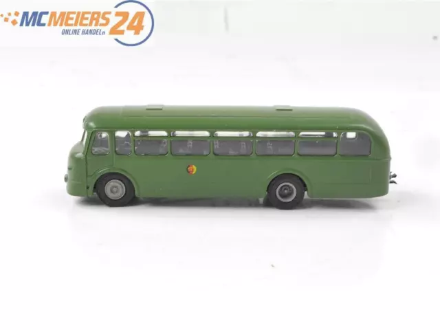 Beka H0 063 Modellauto IFA H6B Stadtbus Nationale Volksarmee 1:87 E611