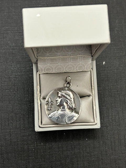 Pendentif Calèche En Argent Massif - Bijou Ancien, Occasion