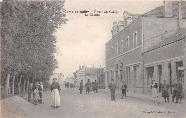 Cpa 10 Camp De Mailly Route Du Camp Le Casino