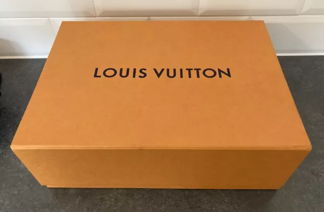 Louis Vuitton EMPTY Small Drawer Box with dust bag, ribbon, bag 3.5” x 5.5”