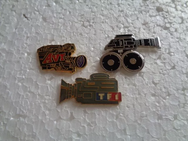 Job lot of 3 Movie & TV camera shaped metal lapel pins