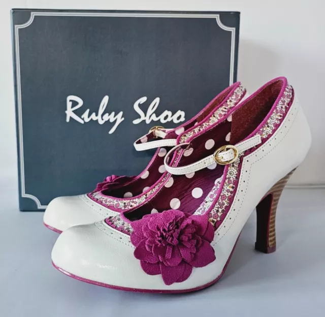 Ruby online shoo yasmin