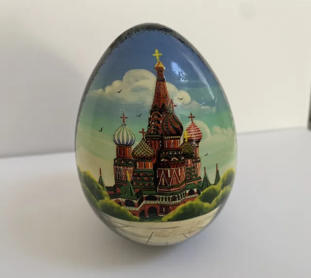Russian Handpainted Lacquered Wood Egg, 4.5”, Onion Skin Cathedral