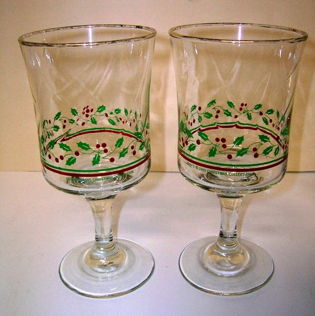 2 VINTAGE 1985 Arbys Christmas HOLLY BERRY Water Goblets / Wine