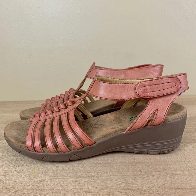 BareTraps Sandals Womens 8 Coral Pink Leather Wedge Ankle Strap Casual Comfort