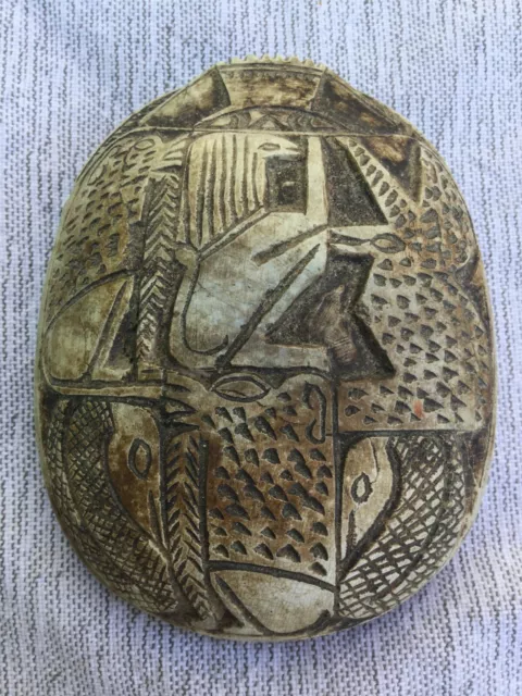 Belle Amulette Scarabée en Pierre dure Sculptée De Symbole Egyptien