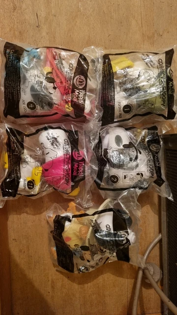MCDONALDS TOYS CONNECT A Snoopy 2002 /2004 Pick A Toy $8.50