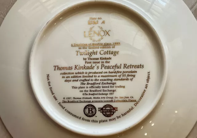 LE First Issue In The Thomas Kinkade Peaceful Retreats “Twilight Cottage” Plate 3