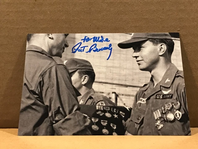 PATRICK BRADY Hand Signed Autograph 4x6 Photo - MEDAL OF HONOR ARMY VIETNAM