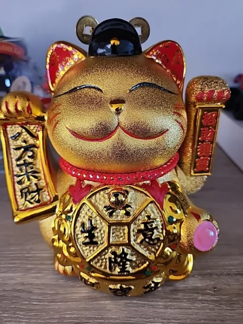 Feng Shui Lucky Gold Cat Maneki Neko Hand Waving ceramic Cat