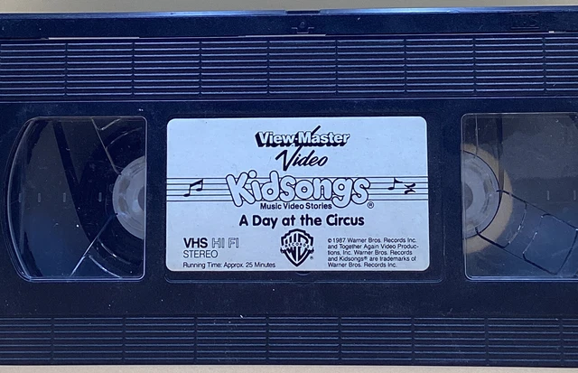 KIDSONGS A DAY At the Circus VHS 1987 Tape Only No Box **Buy 2 Get 1 ...
