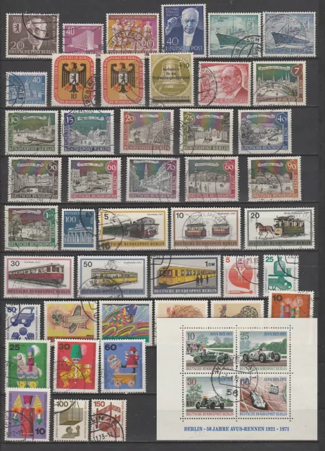 Allemagne Berlin lot de timbres oblitérés a étudier cote plus de 100 en 2014