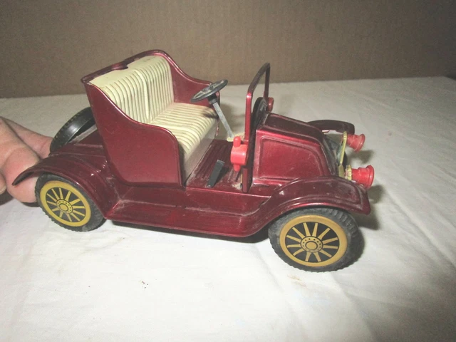 RED VINTAGE 6.5& 1950's-60's Made in Japan tin litho toy friction car