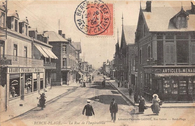 CPA 62 BERCK PLAGE LA RUE DE L'IMPERATRICE (animation
