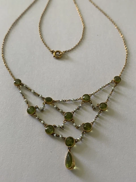 Attractive Victorian 9ct Gold Natural Peridot & Seed Pearl Necklace Circa 1890