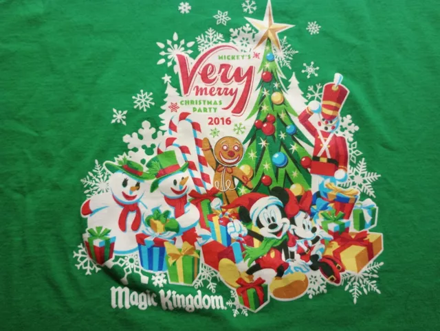 Mickeys Very Merry Christmas Party T Shirt XL Green Walt Disney World Parks 2016