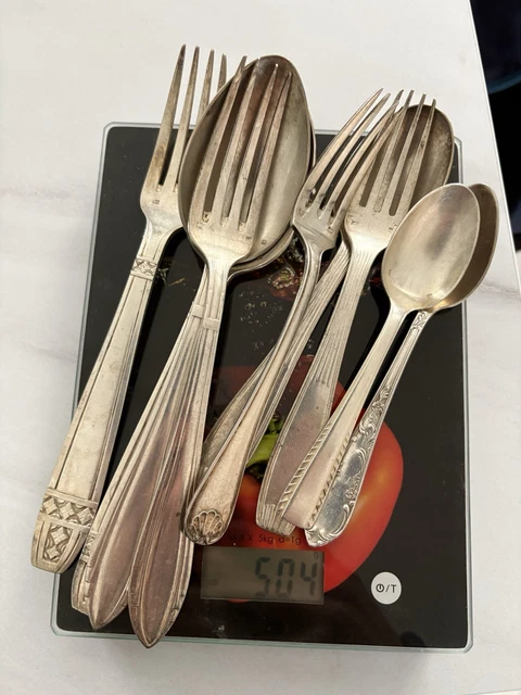 Coffret De 12 Couverts Métal Argenté - 6 Cuillères Et 6 Fourchettes - Bon état