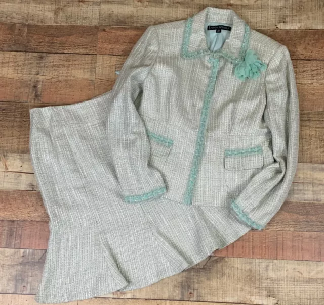 Nipon Boutique Womans Ladies Size 10P Mint Green Pastel Color Suit Jacket Skirt