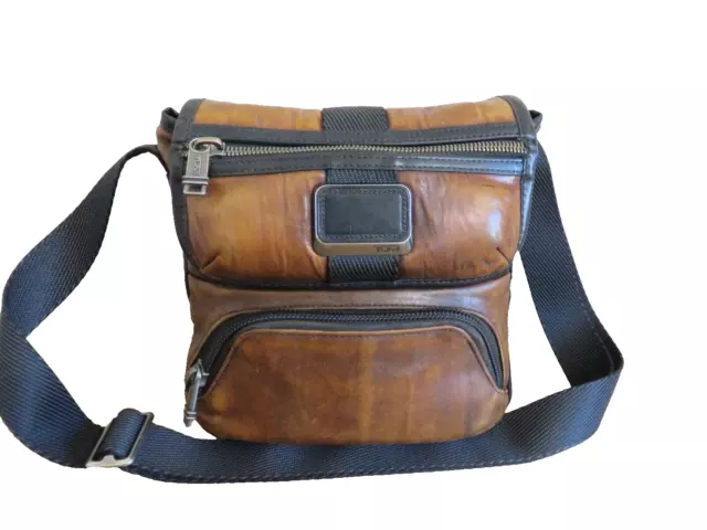 TUMI ALPHA BRAVO BARTON Crossbody Hipster Messenger Bag Brown Leather