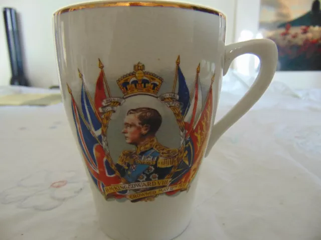 The uncrowned King Edward V111coronation mug