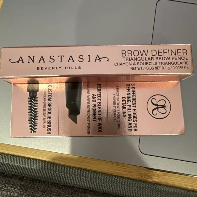 Anastasia BROW DEFINER Eyebrow Pencil - MINI Size - SOFT BROWN -Brand New In Box