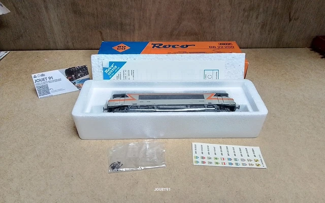 Locomotive électrique BB 22200 FRET SNCF - R73883 - Roco - Materiel