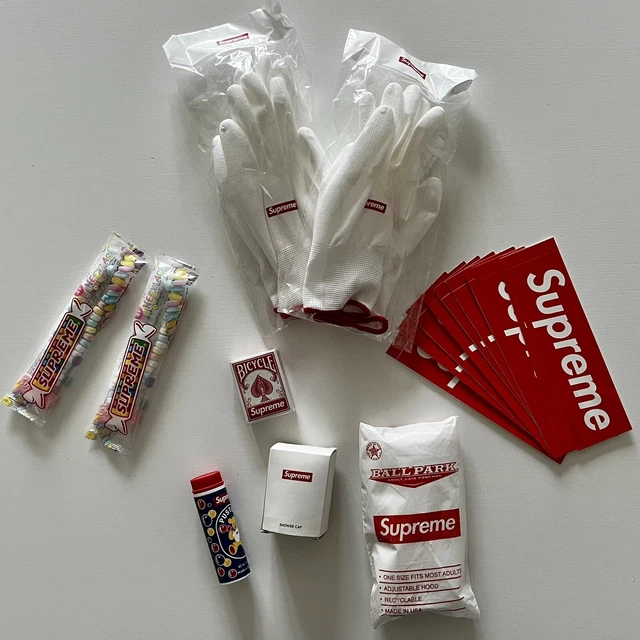 Supreme NY Gift Set - Rare Itmes